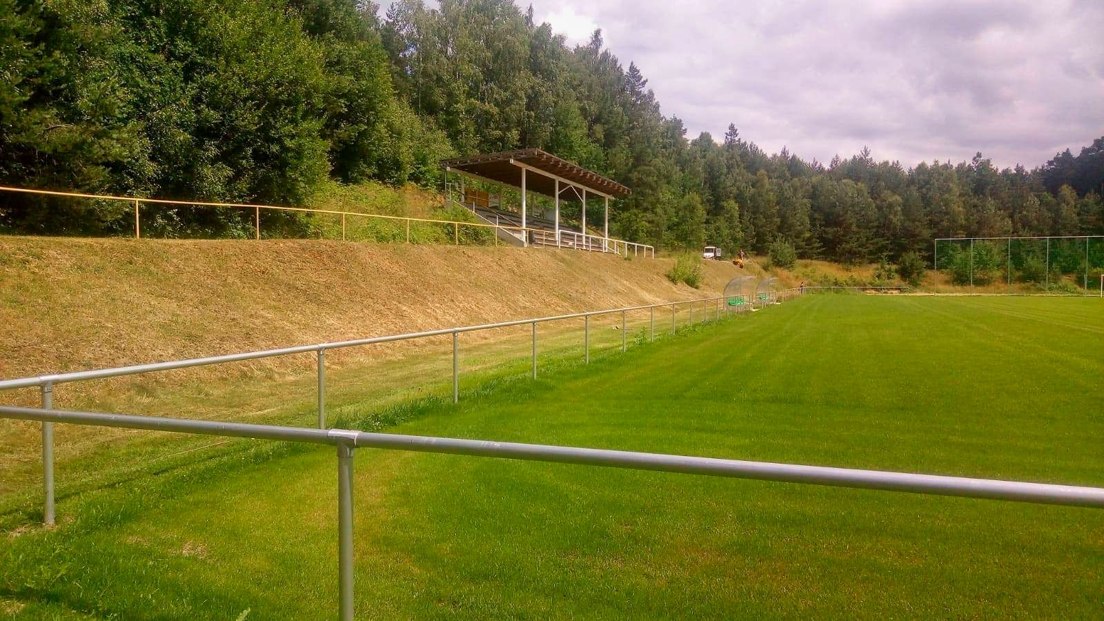 travnaté hřiště TJ Baník Habartov